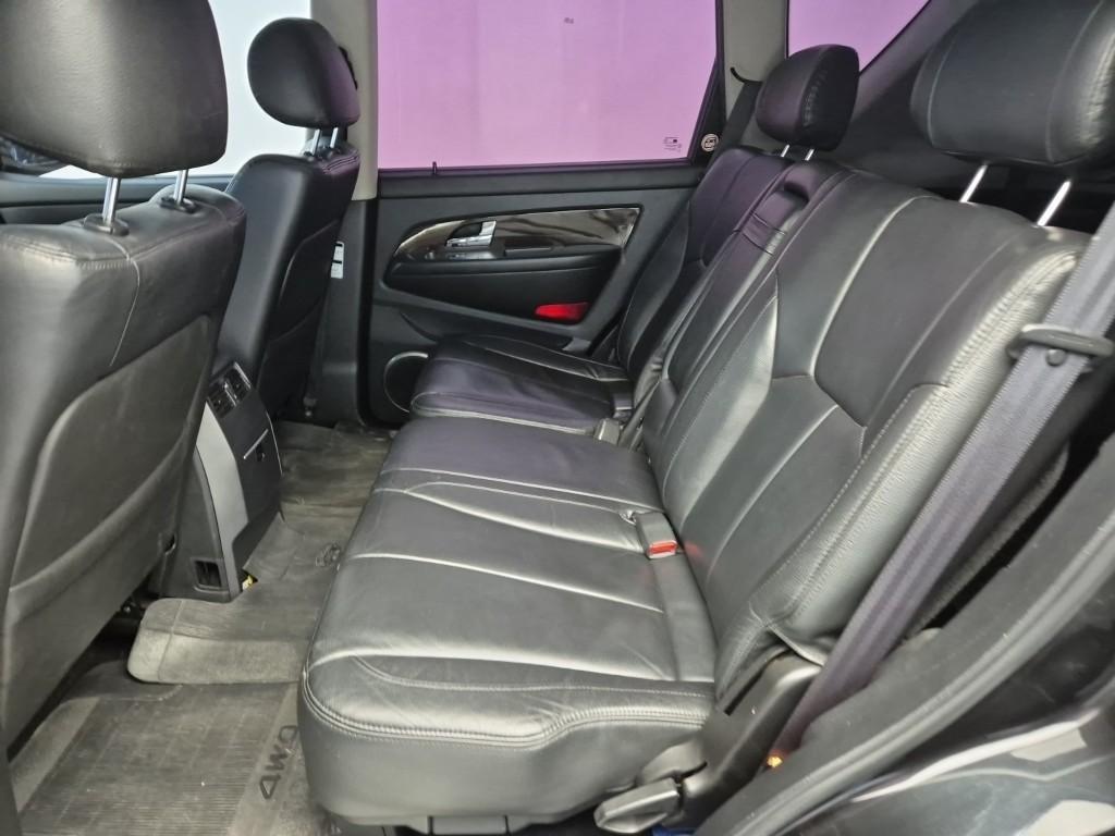 Ssangyong Rexton - Vista 12