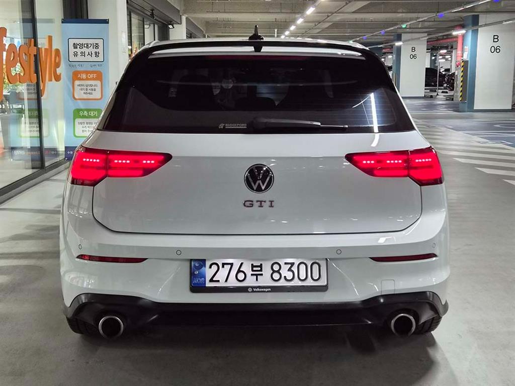 Volkswagen Golf - Vista 5