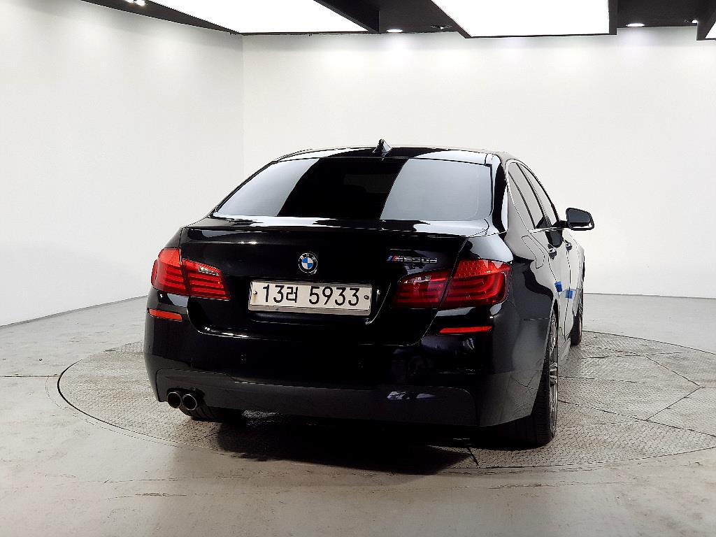 BMW 5 Series - Vista 3