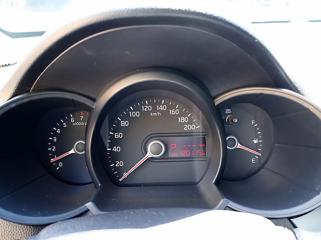 KIA Morning - Vista 11