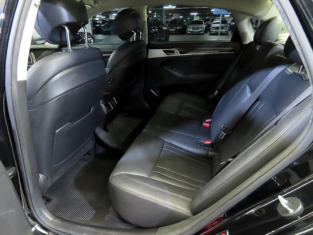 Genesis G80 - Vista 7