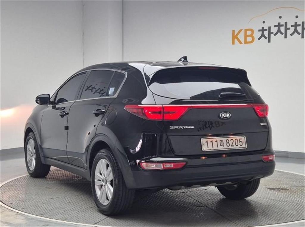 KIA Sportage - Vista 3