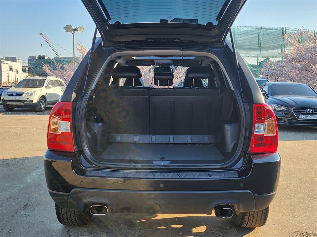 KIA Sportage 2010 Negro - Importación desde Corea - HF Imports Iquique - Foto 16