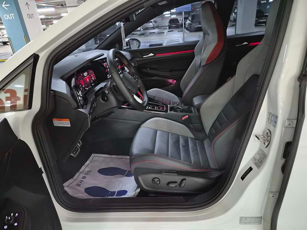 Volkswagen Golf - Vista 6