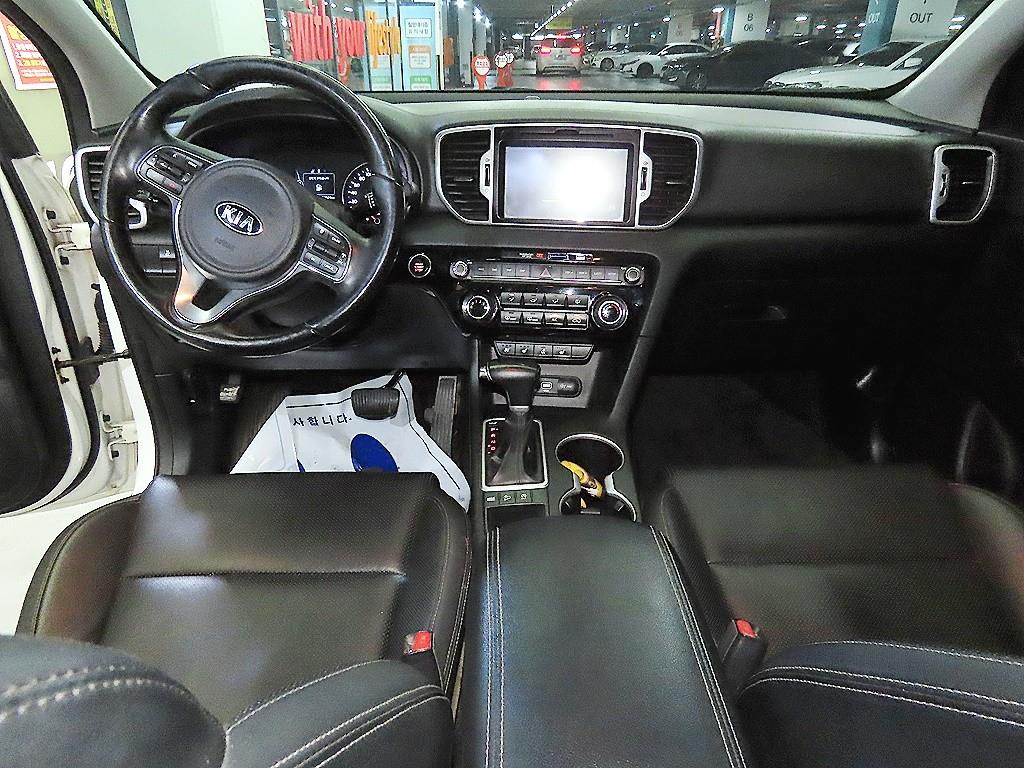 KIA Sportage - Vista 10