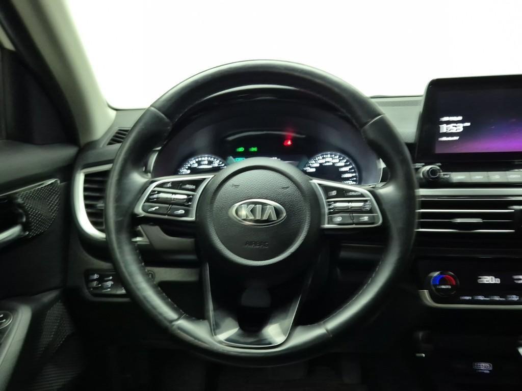 KIA Seltos - Vista 9