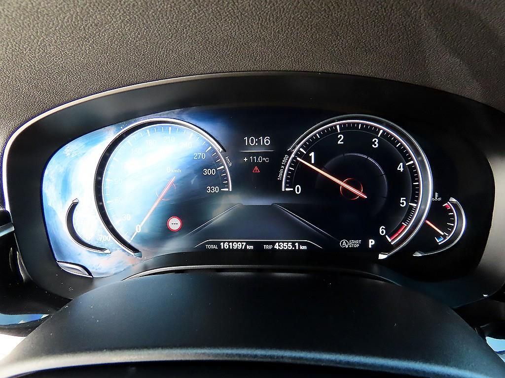 BMW 5 Series - Vista 9