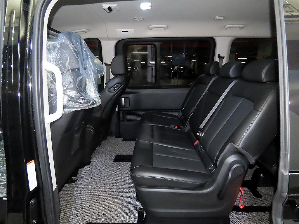 HYUNDAI Staria - Vista 7