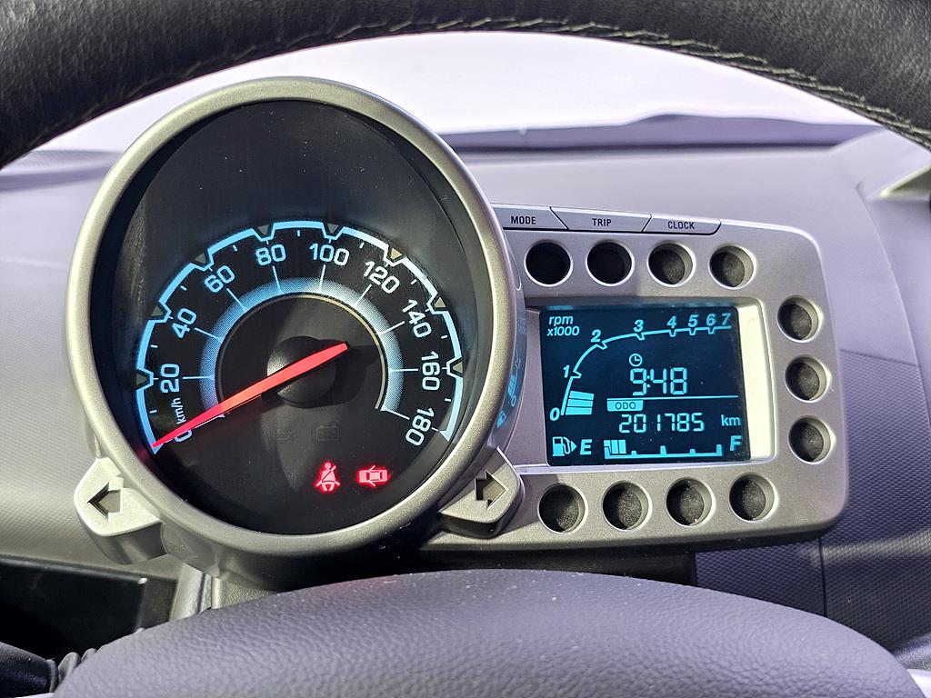 Chevrolet Spark - Vista 7