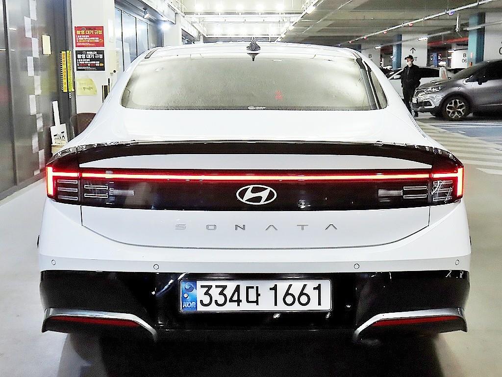 HYUNDAI Sonata - Vista 5