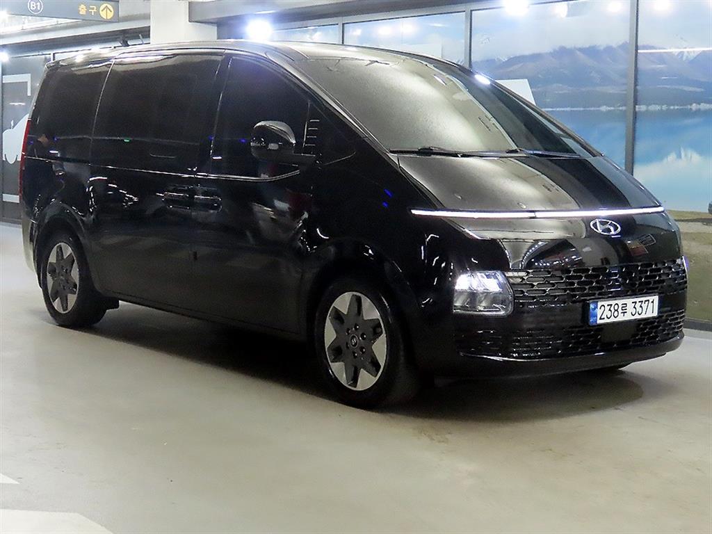 HYUNDAI Staria 2023 Negro - Importación desde Corea - HF Imports Iquique - Foto 1