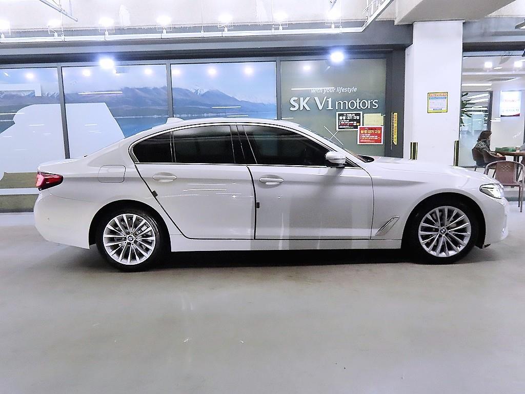 BMW 5 Series - Vista 3