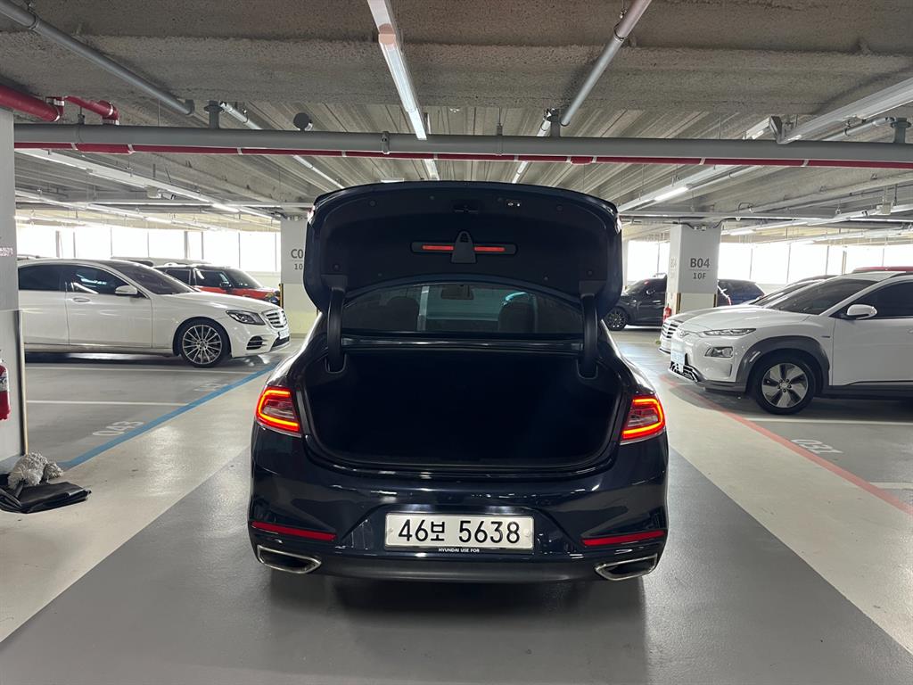 HYUNDAI Grandeur - Vista 5