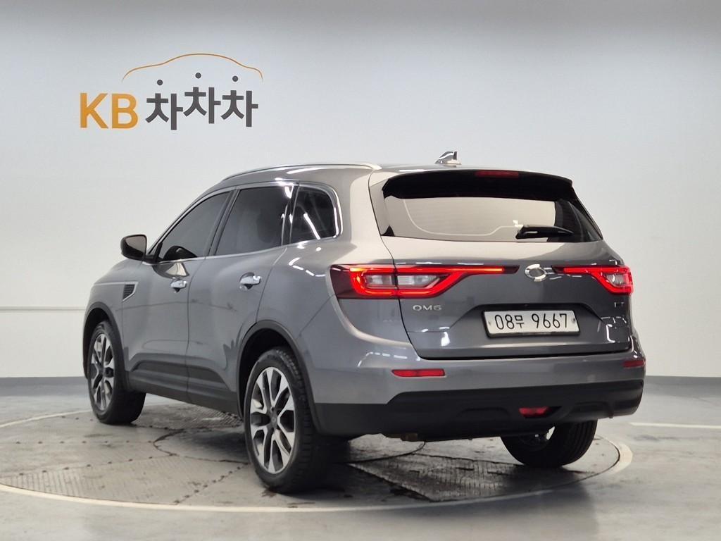 SAMSUNG QM6 - Vista 2