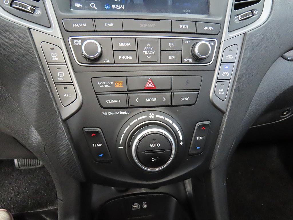 HYUNDAI Santa Fe - Vista 10