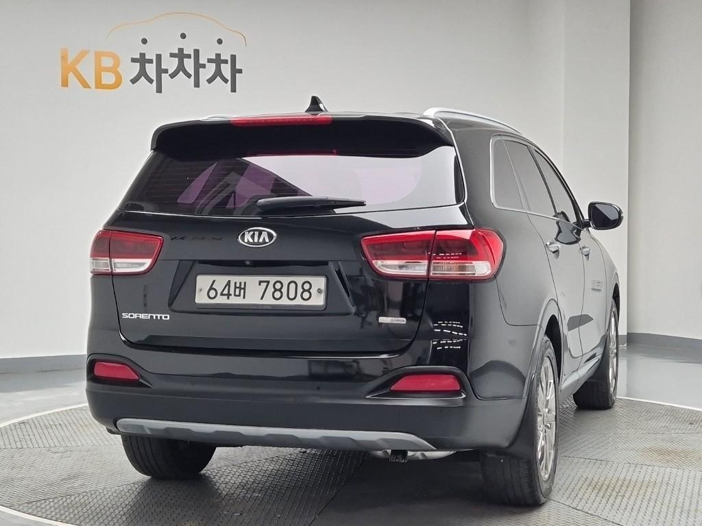 KIA Sorento - Vista 3