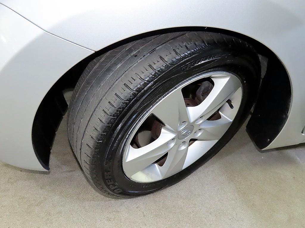 HYUNDAI Avante 2011 Gris - Importación desde Corea - HF Imports Iquique - Foto 19