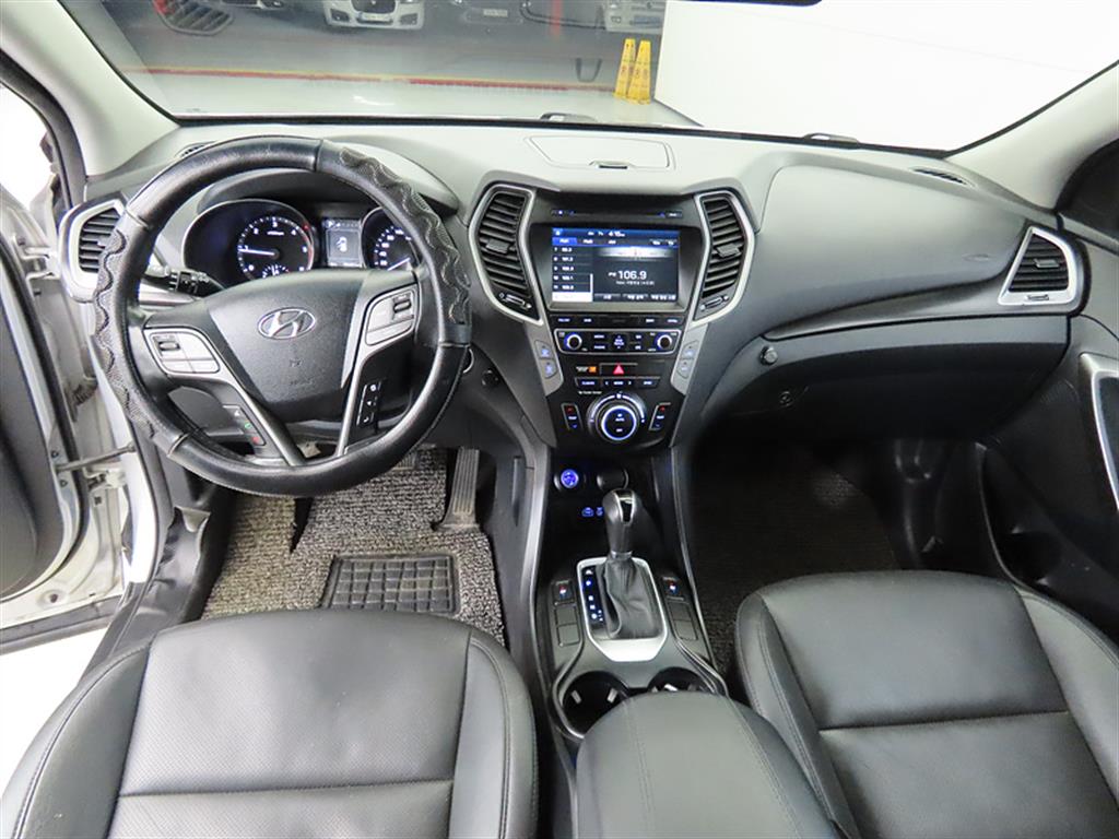 HYUNDAI Santa Fe - Vista 7