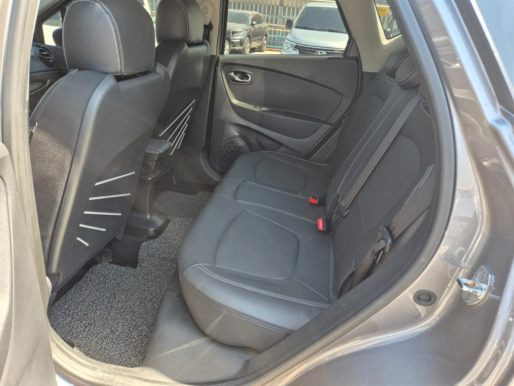 SAMSUNG QM3 - Vista 8