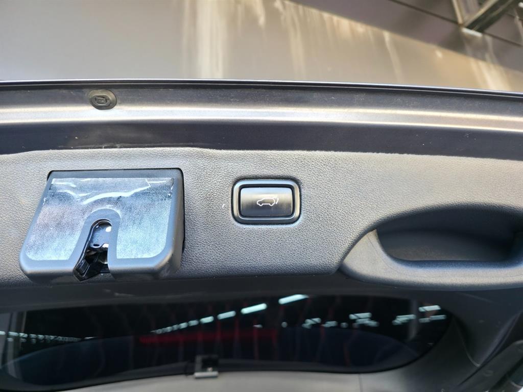 KIA Sorento - Vista 8