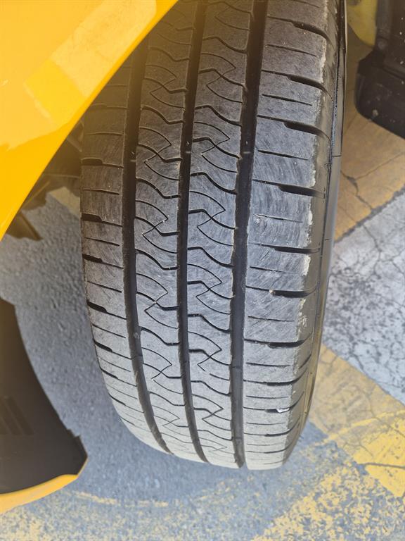 HYUNDAI Starex 2020 Amarillo - Importación desde Corea - HF Imports Iquique - Foto 20