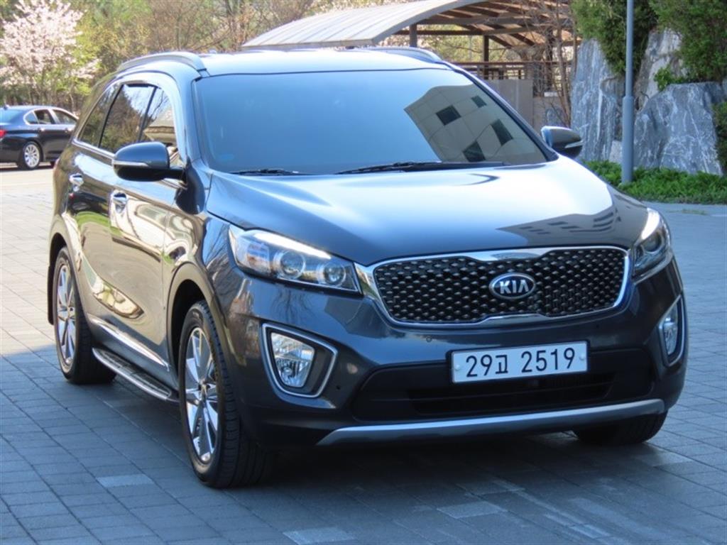 KIA Sorento - Vista 3