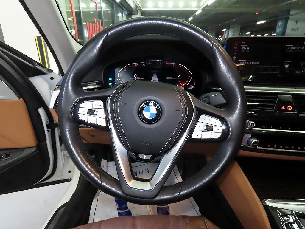 BMW 5 Series - Vista 8