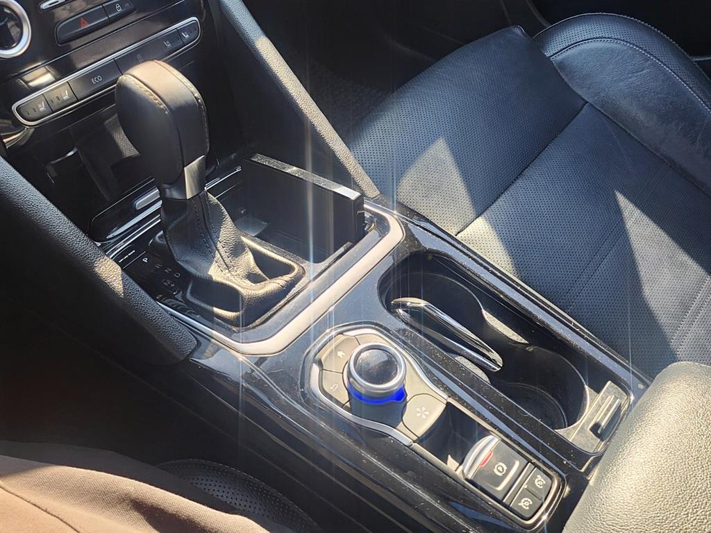 SAMSUNG SM6 - Vista 12