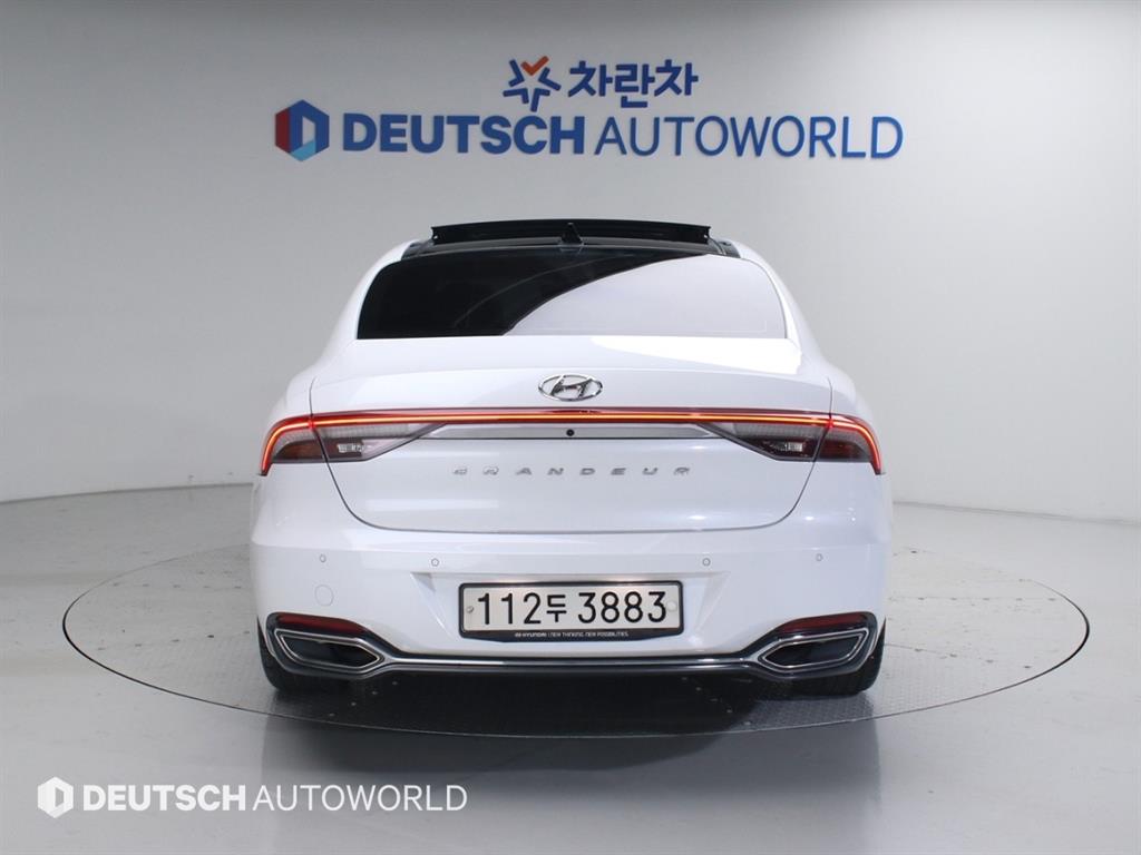 HYUNDAI Grandeur - Vista 4