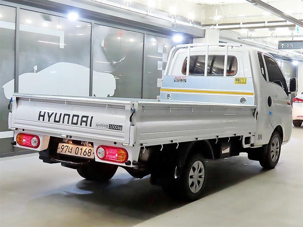 Small Truck Cargo (small) - Vista 4