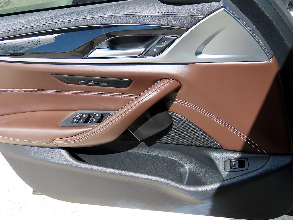 BMW 5 Series - Vista 12