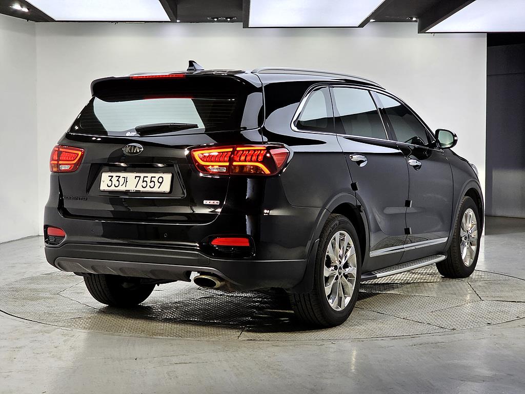 KIA Sorento - Vista 4