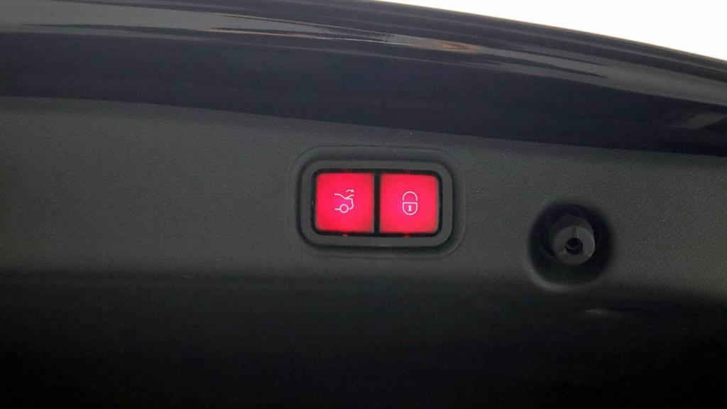 Mercedes Benz E class 2017 Negro - Importación desde Corea - HF Imports Iquique - Foto 12