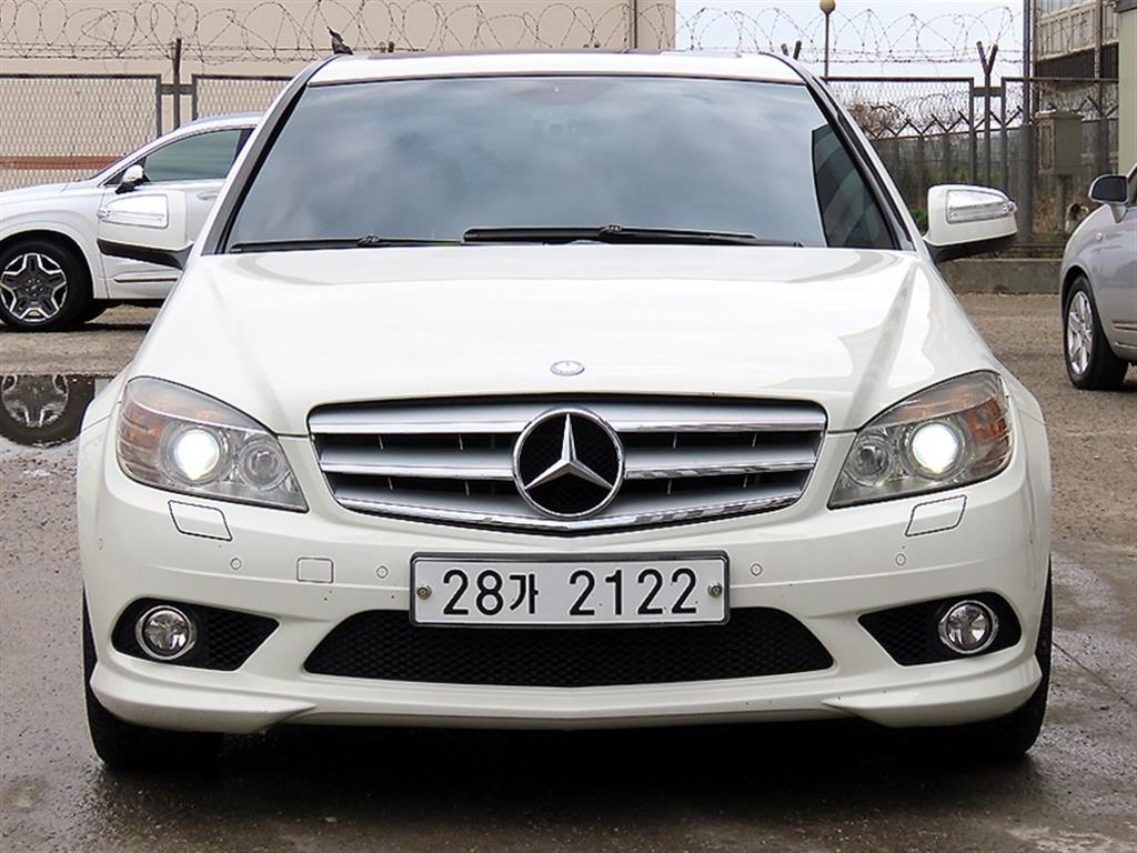 Mercedes Benz C Class 2009 - Importación desde Corea - HF Imports Iquique - Foto 1