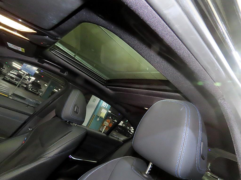 BMW 3 series 2021 Negro - Importación desde Corea - HF Imports Iquique - Foto 16