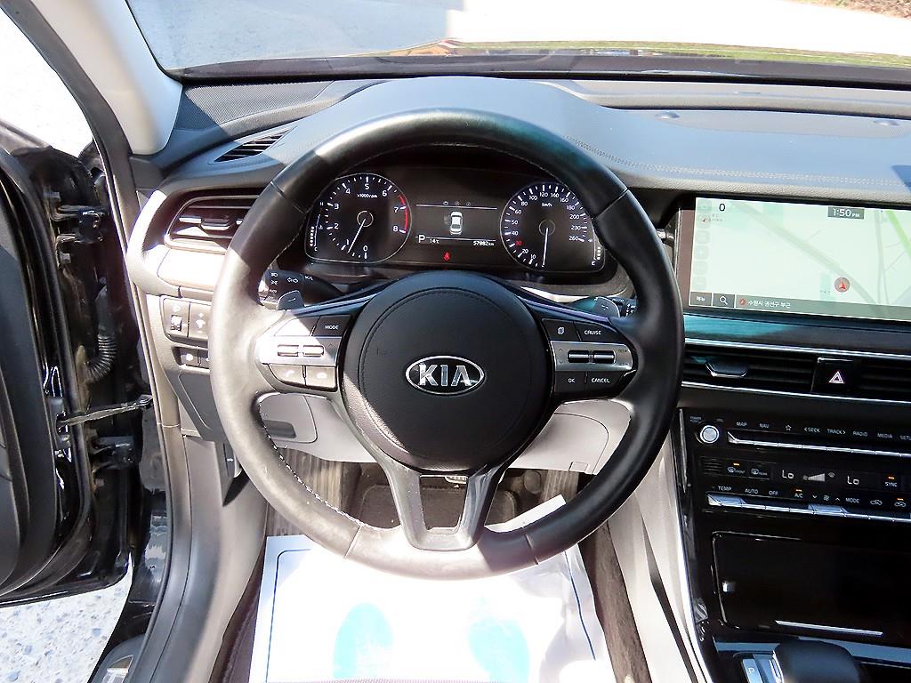 KIA K7 - Vista 8