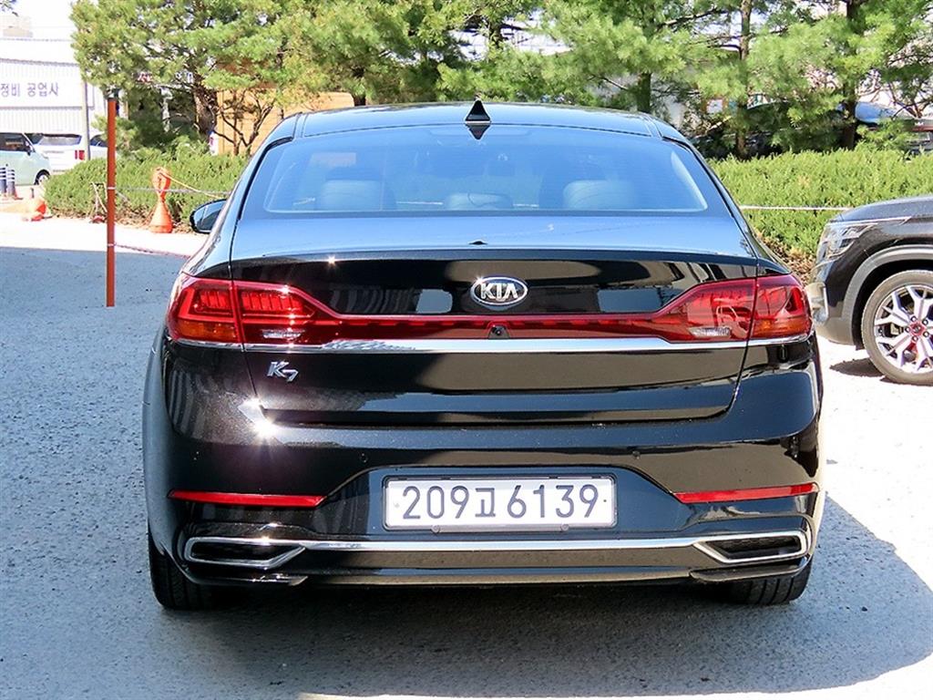 KIA K7 - Vista 4