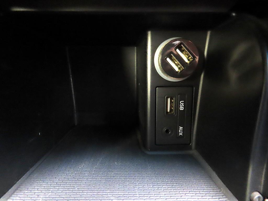 HYUNDAI i40 2016 Blanco - Importación desde Corea - HF Imports Iquique - Foto 13