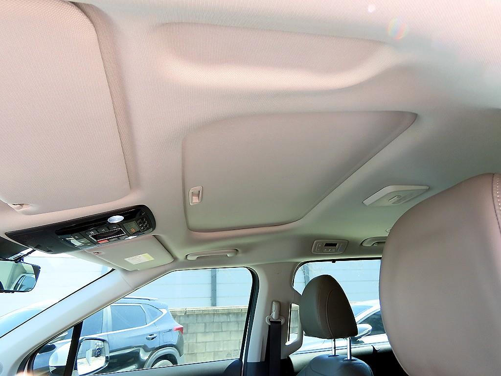 KIA Carnival 2024 Blanco - Importación desde Corea - HF Imports Iquique - Foto 16