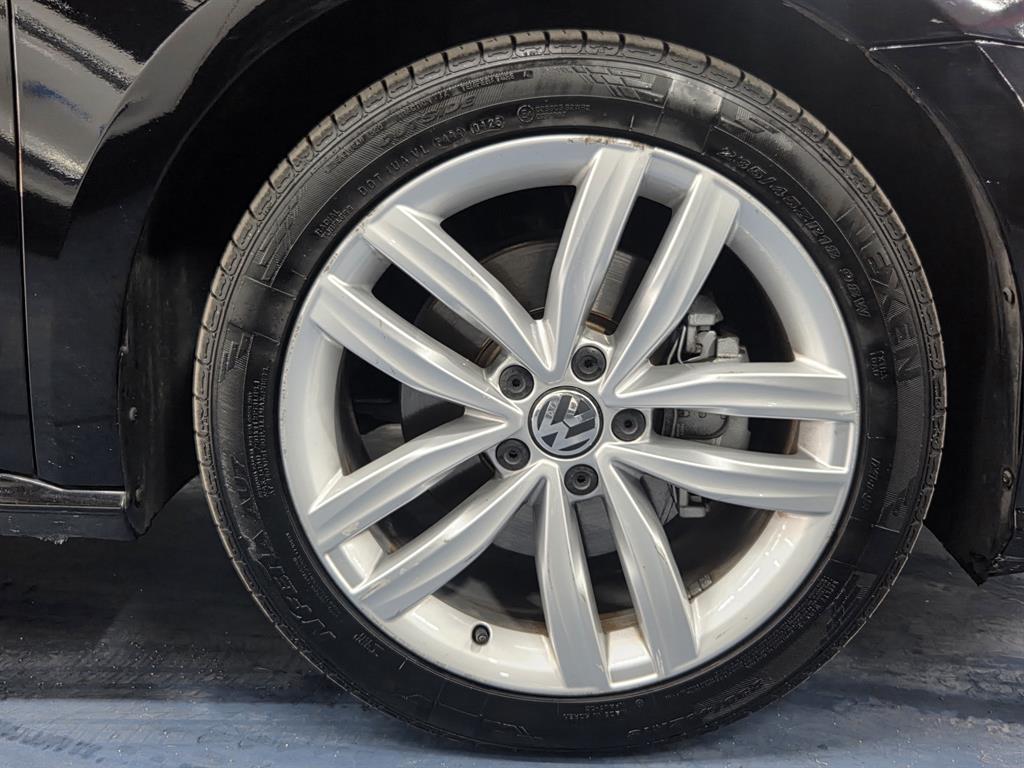 Volkswagen Passat - Vista 8