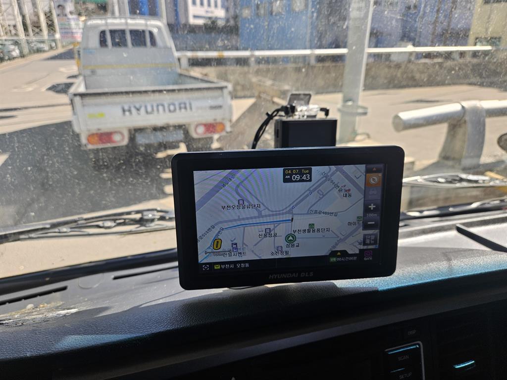 medium and large cargo Cargo 2022 Blanco - Importación desde Corea - HF Imports Iquique - Foto 16