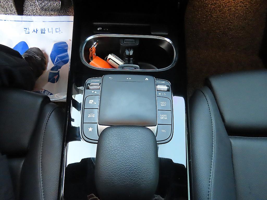 Mercedes Benz A Class - Vista 12