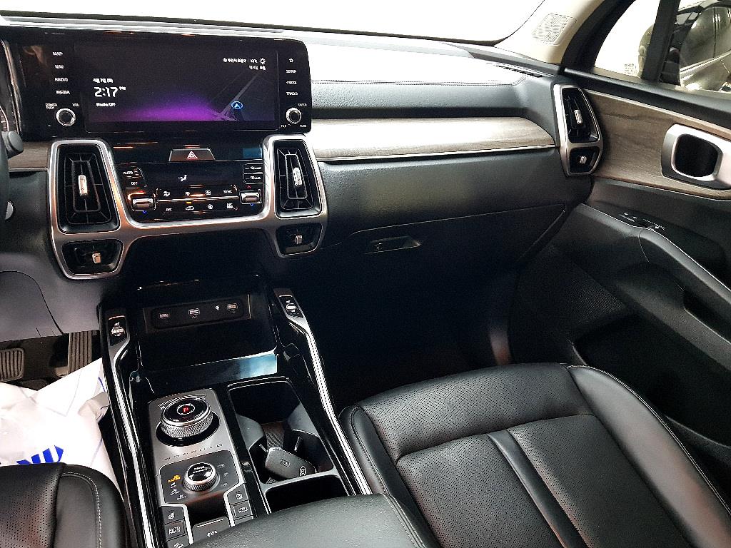 KIA Sorento - Vista 10