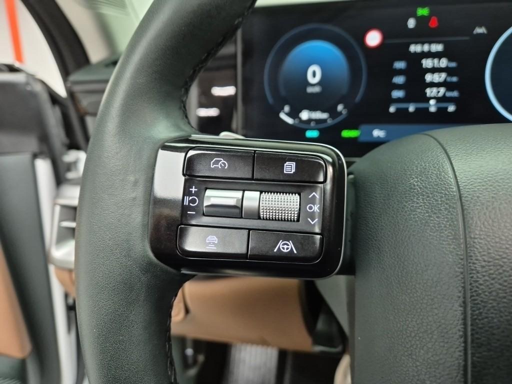 HYUNDAI Grandeur - Vista 10