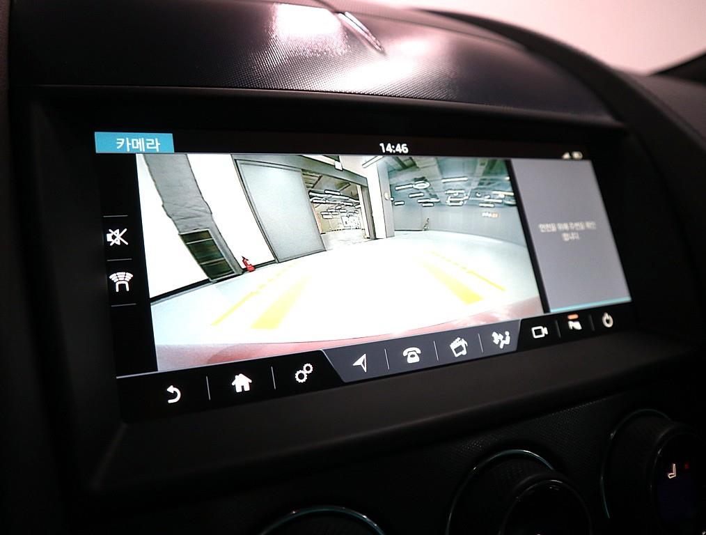 Jaguar F-TYPE - Vista 12