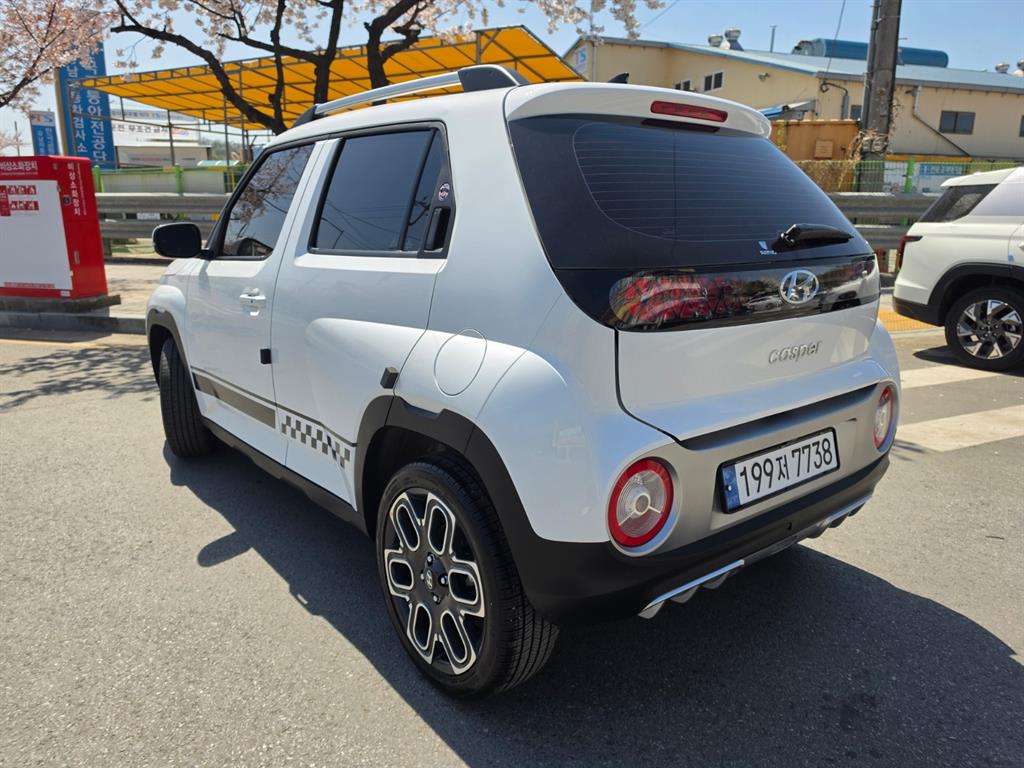 HYUNDAI Casper - Vista 4