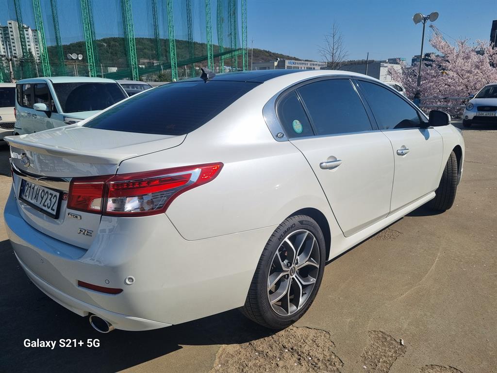 SAMSUNG SM5 - Vista 4