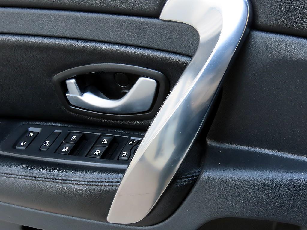 SAMSUNG SM5 - Vista 11