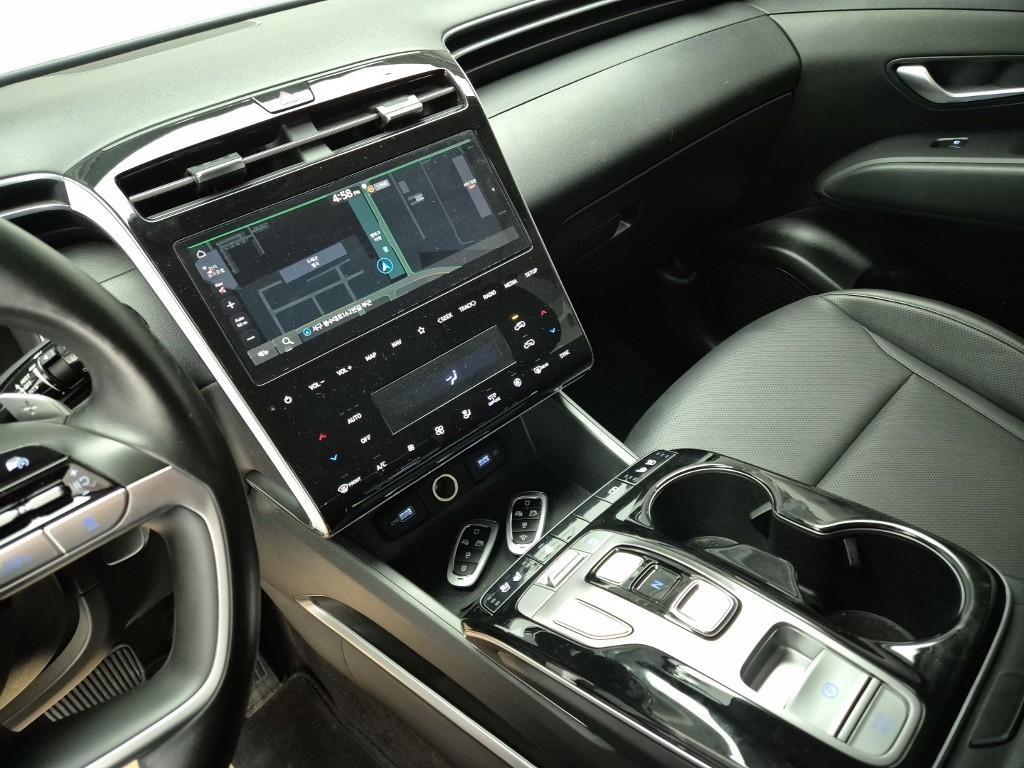 HYUNDAI Tucson - Vista 10