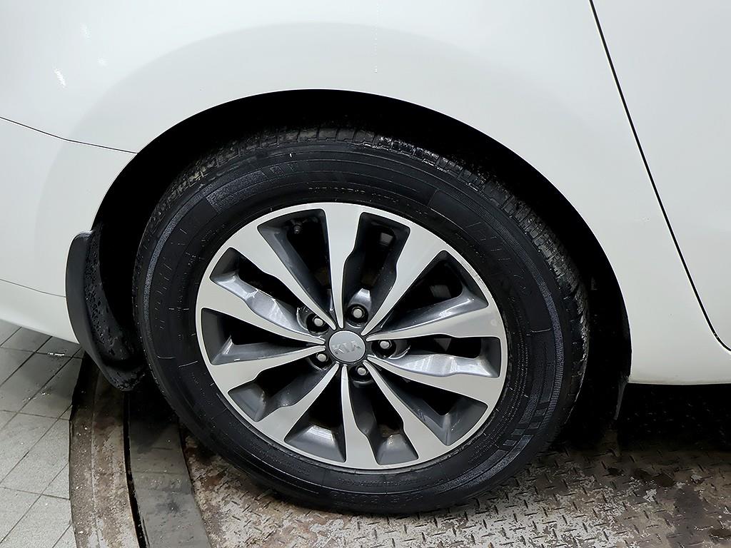 KIA Carnival 2018 Blanco - Importación desde Corea - HF Imports Iquique - Foto 8